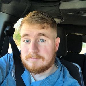 Meet your Posher, Casey